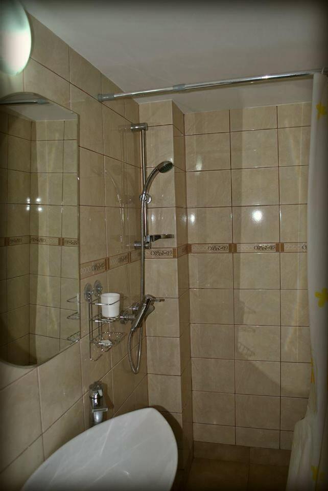 La Buni Buşteni 部屋 写真