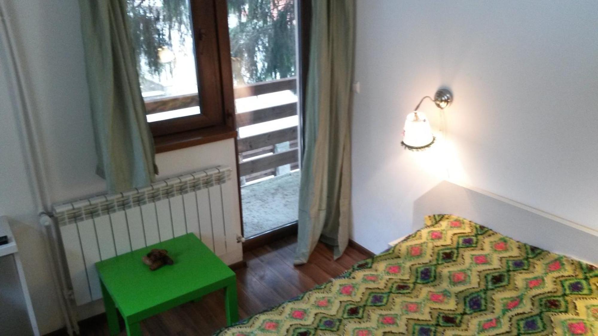 La Buni Buşteni 部屋 写真
