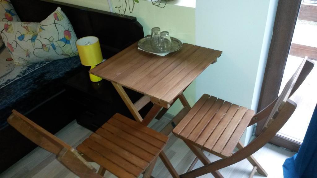 La Buni Buşteni 部屋 写真